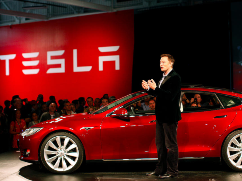 Tesla’s Factory- Need no degree, just talented skills, says the CEO Elon Musk-thumnail